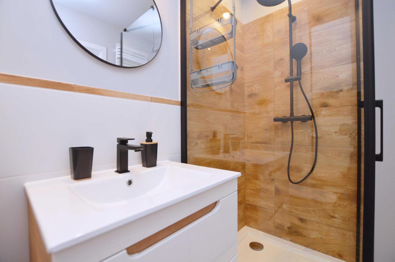 Nowoczesne Apartamenty 3City W Gdansku Z Parkingiem By Noclegi Renters Kültér fotó